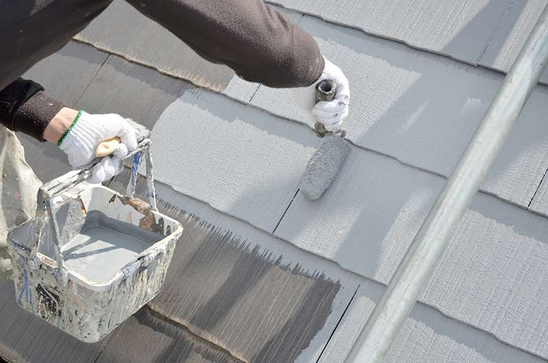 定期的な屋根塗装で住まいの保護